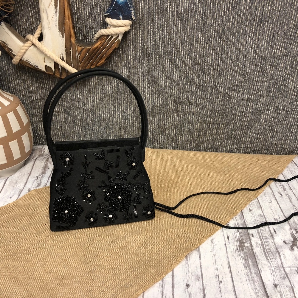5/$25NWOT Black Satin Formal Handbag with Beadwork